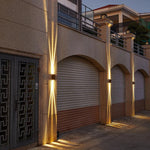 Modern Rectangular LED Outdoor Wall Sconce Light 1-light Ip65 Lasson Living