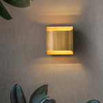 Modern Curved Brass LED Wall Sconce 1-Light Lasson Living