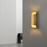 Modern Curved Brass LED Wall Sconce 1-Light Lasson Living