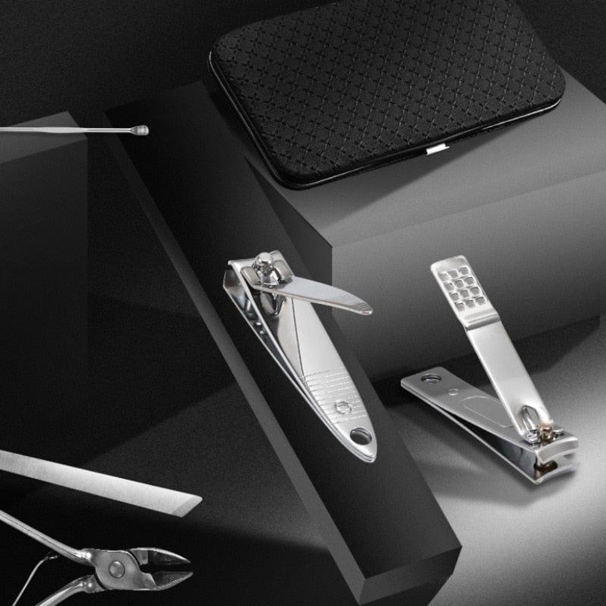 19 In 1 Stainless Steel Manicure Set Nail Clipper Kit With Leather Case - Image 3