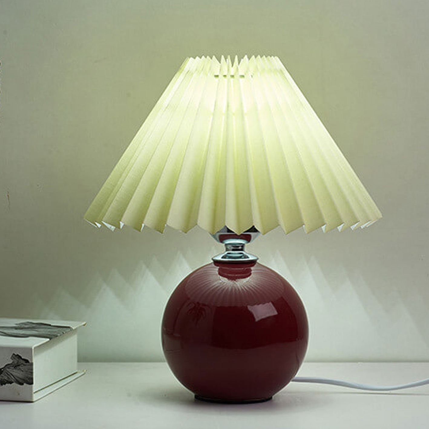 Nordic Ceramic Pleated Table Light | 1-Light Lasson Living