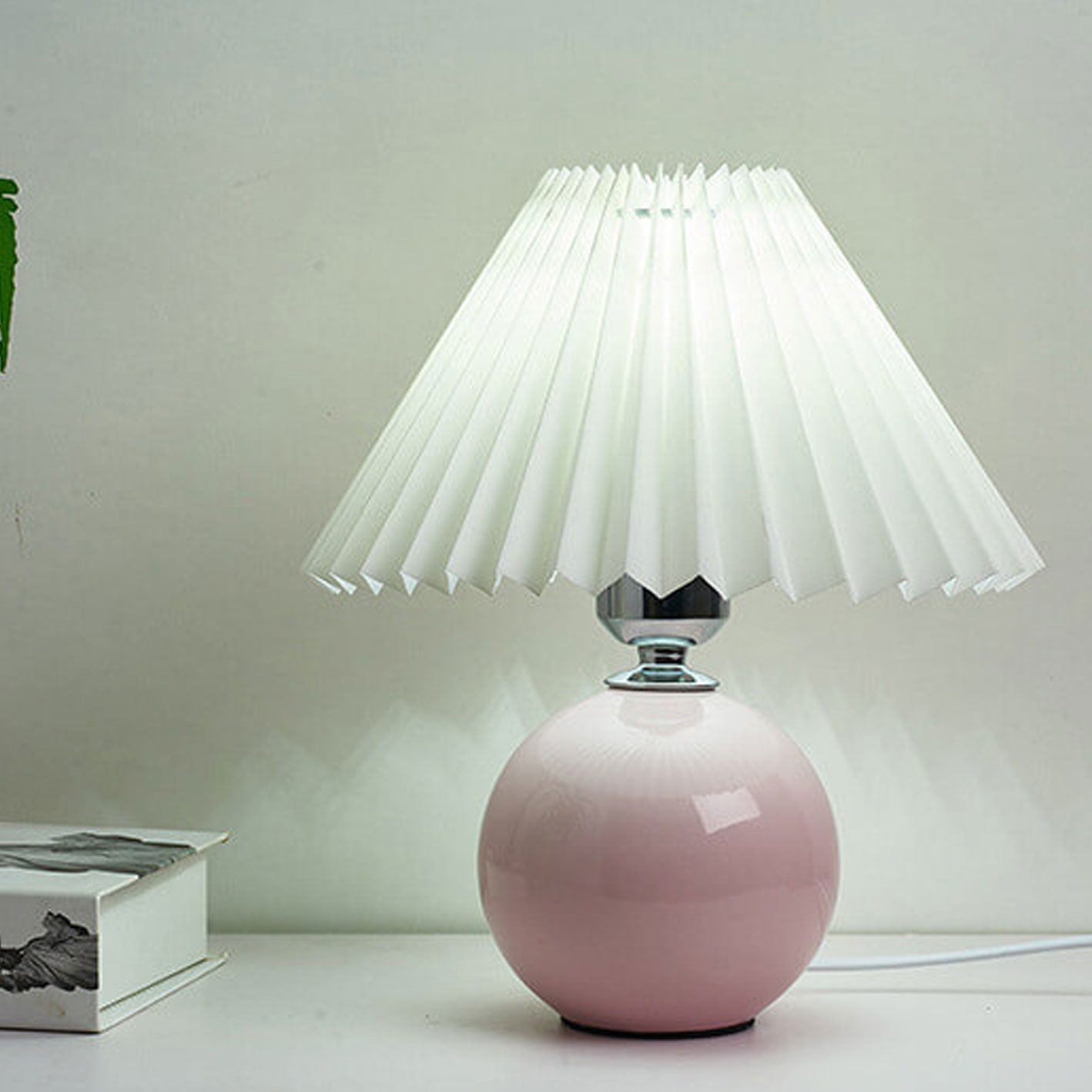 Nordic Ceramic Pleated Table Light | 1-Light Lasson Living