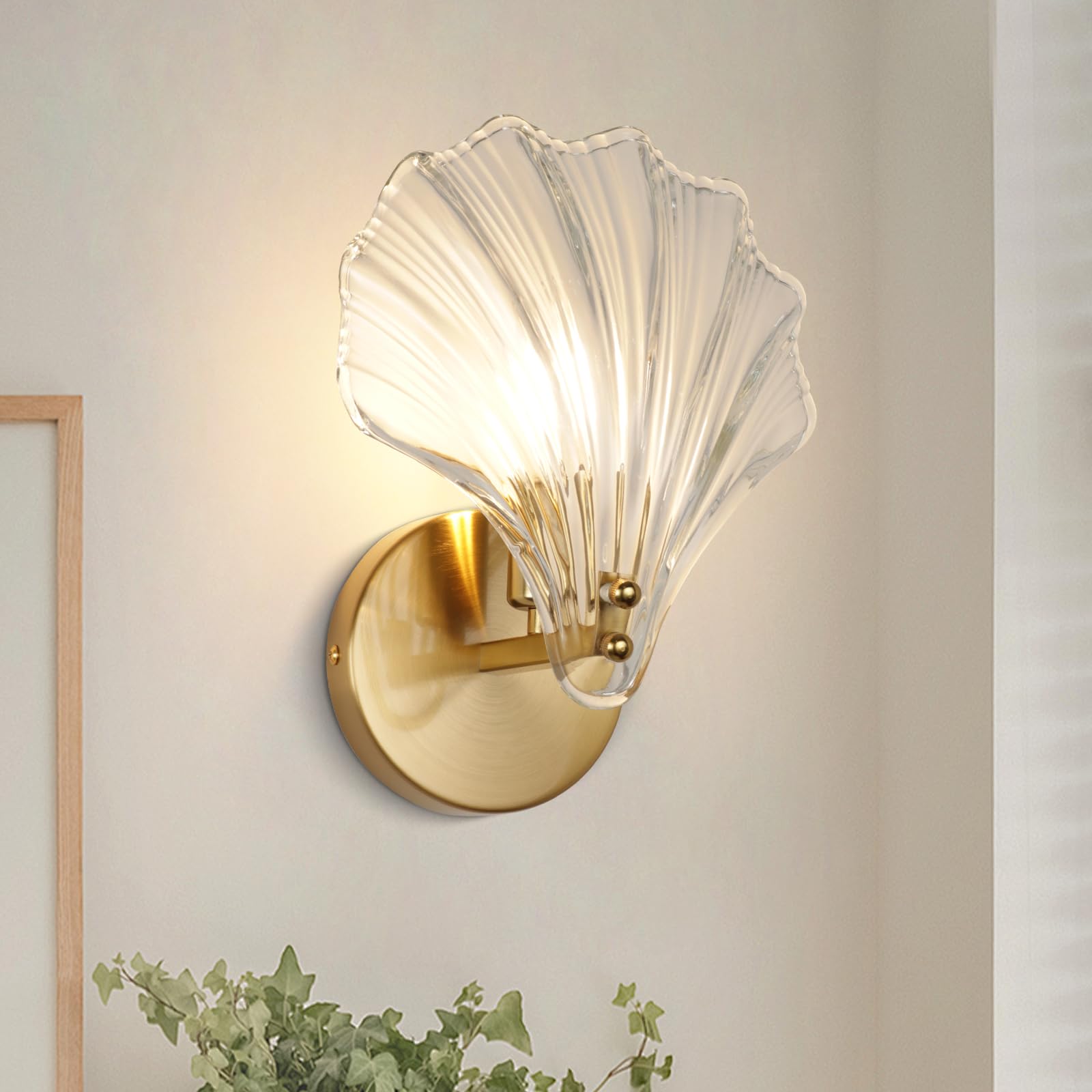 Art Deco Brass Glass Seashell Wall Sconce LED 1-Light Lasson Living