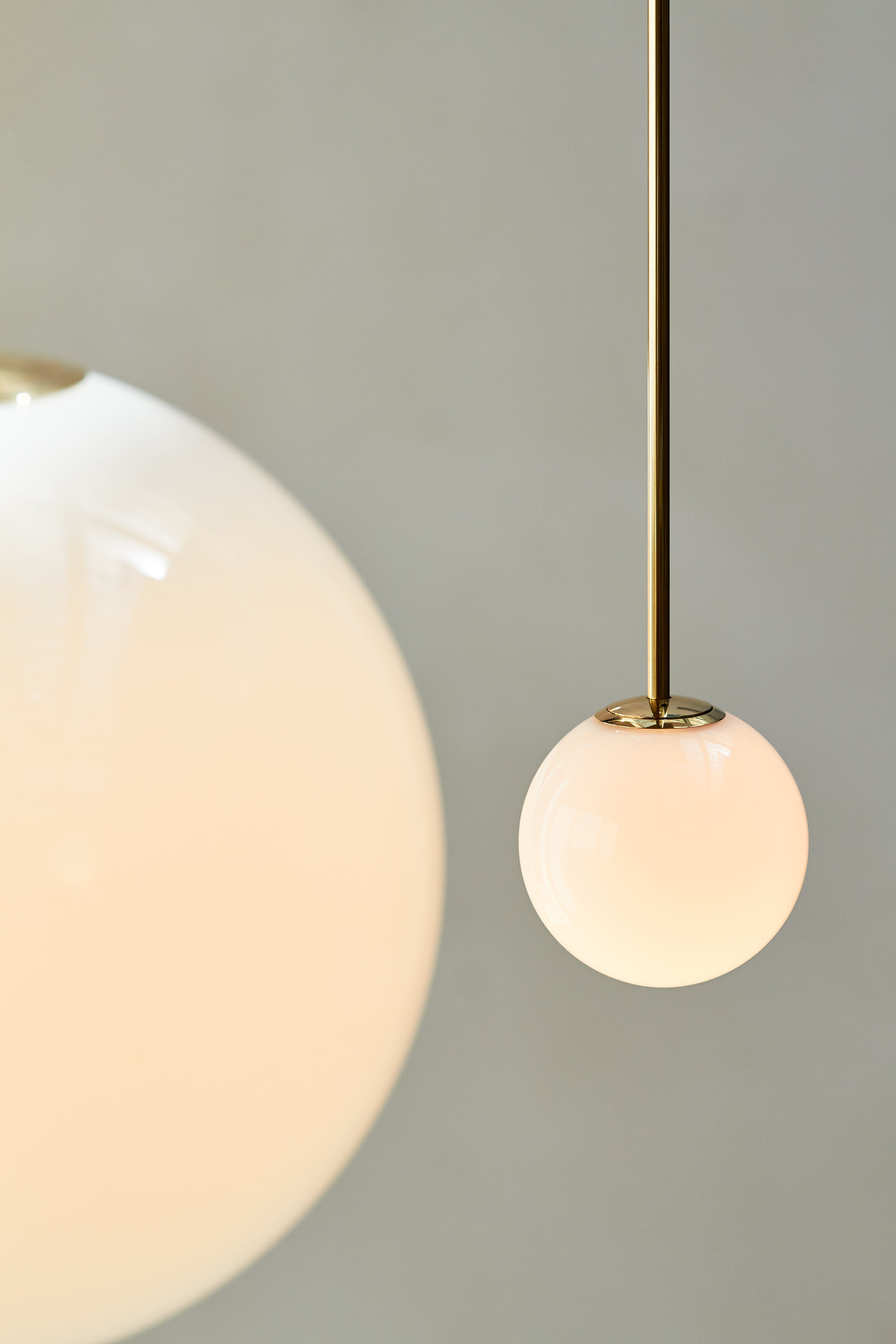 Minimalist Brass Globe Glass Pendant 1-Light Lasson Living