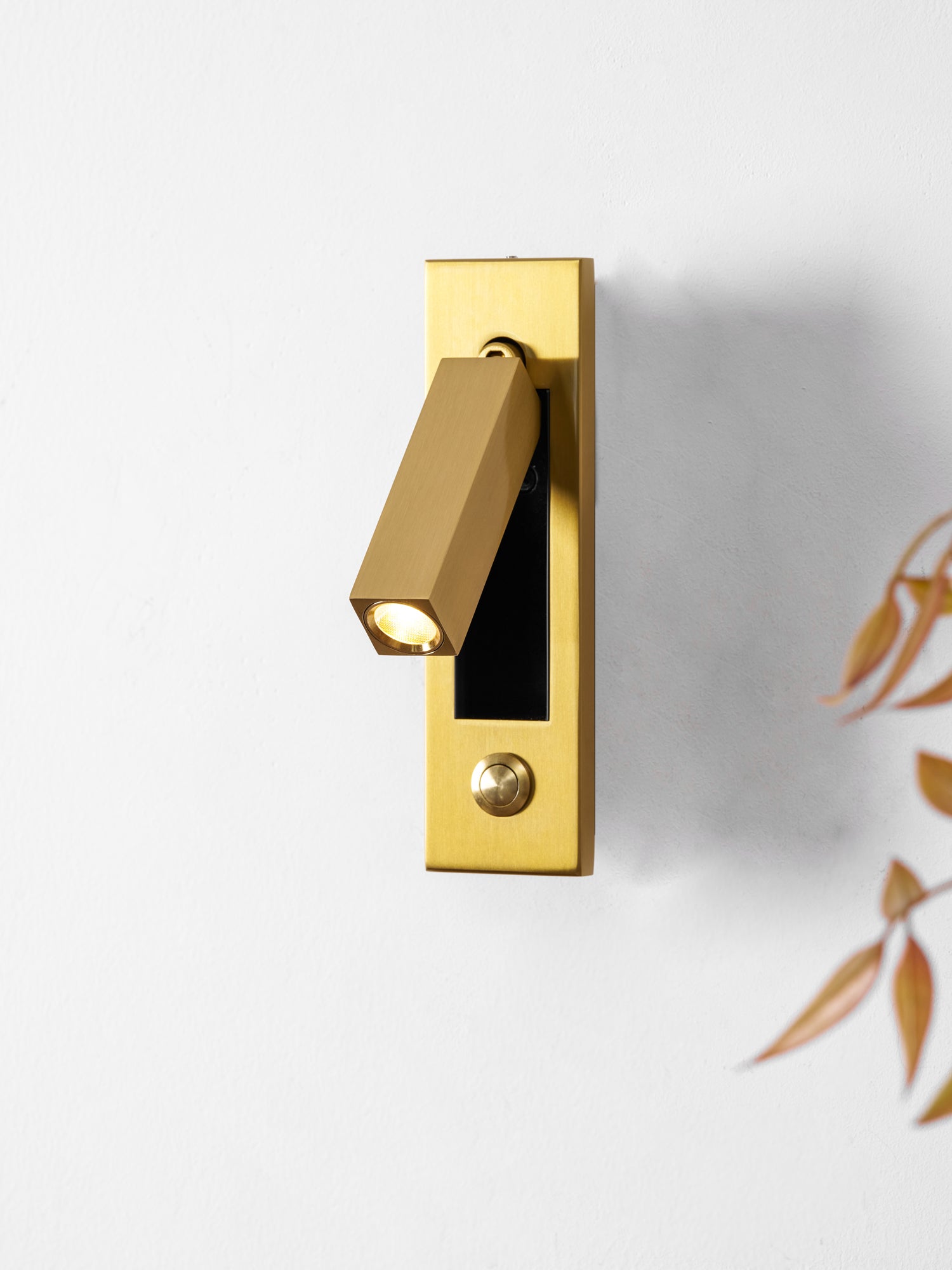 Modern Minimalist Embedded Aluminum LED Wall Sconce 1-Light Lasson Living