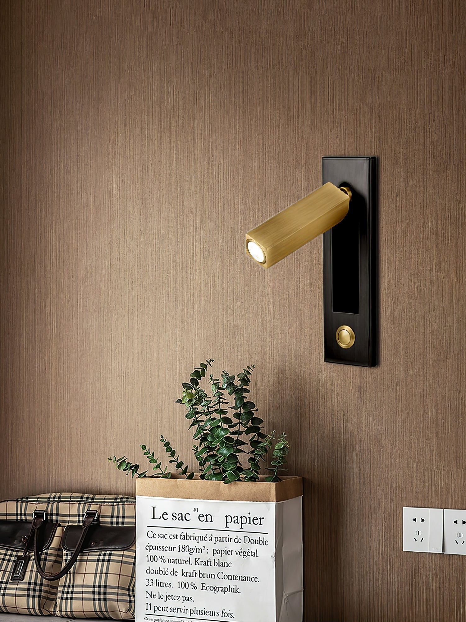 Modern Minimalist Embedded Aluminum LED Wall Sconce 1-Light Lasson Living