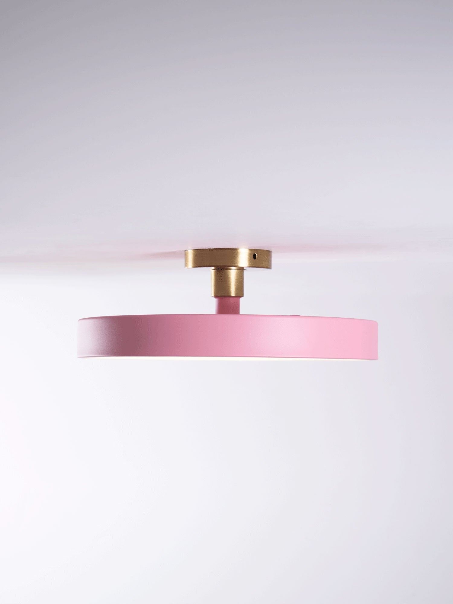 Modern Round LED Flush Mount Ceiling Light 1-Light Lasson Living