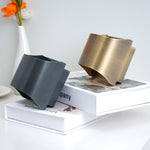 Modern Curved Brass LED Wall Sconce 1-Light Lasson Living