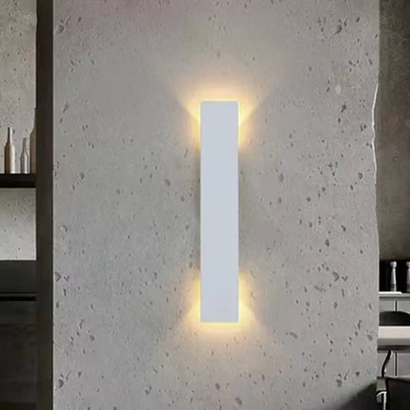 Modern Slim Rectangular LED Outdoor Wall Sconce Lamp 2-Light Lasson Living