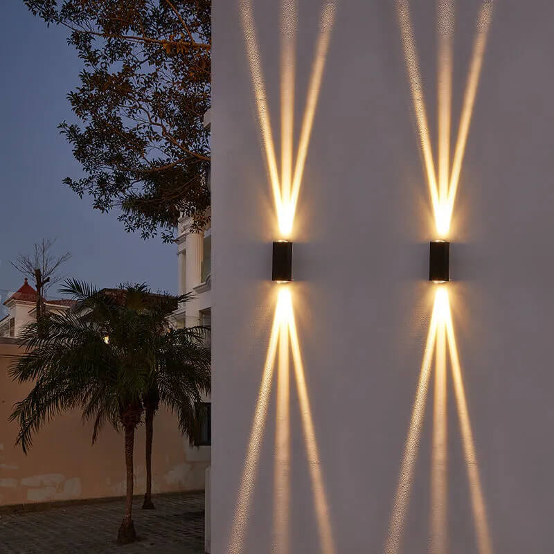 Modern Rectangular LED Outdoor Wall Sconce Light 1-light Ip65 Lasson Living