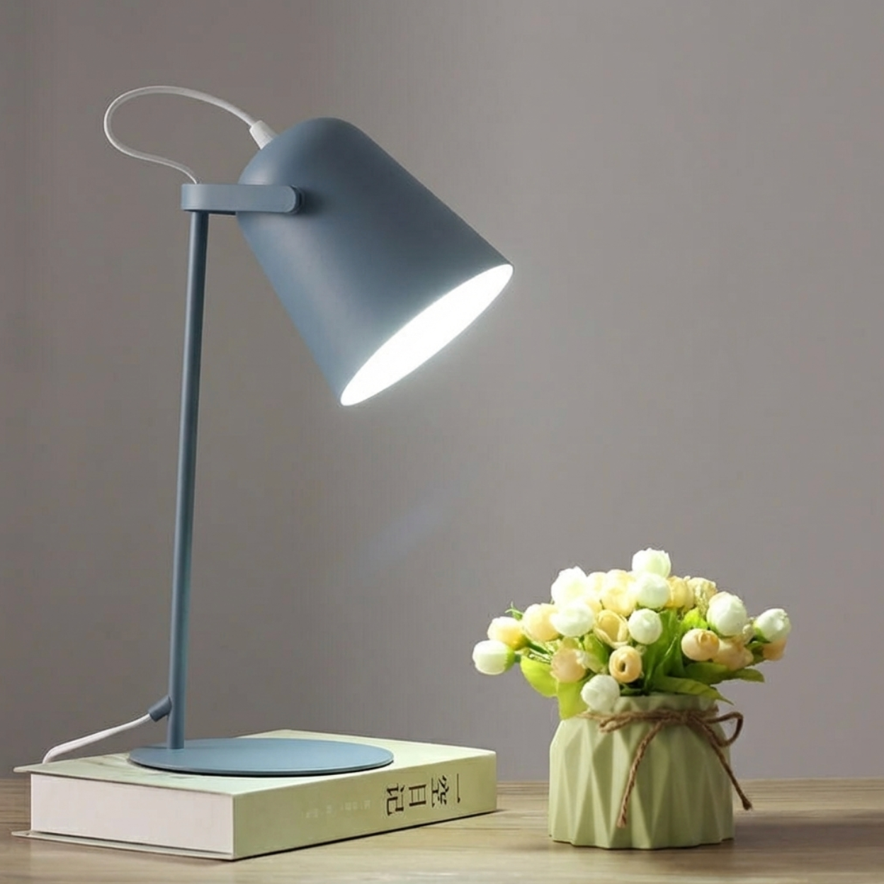 Nordic Metal Cone Table Lamp LED 1-light Lasson Living