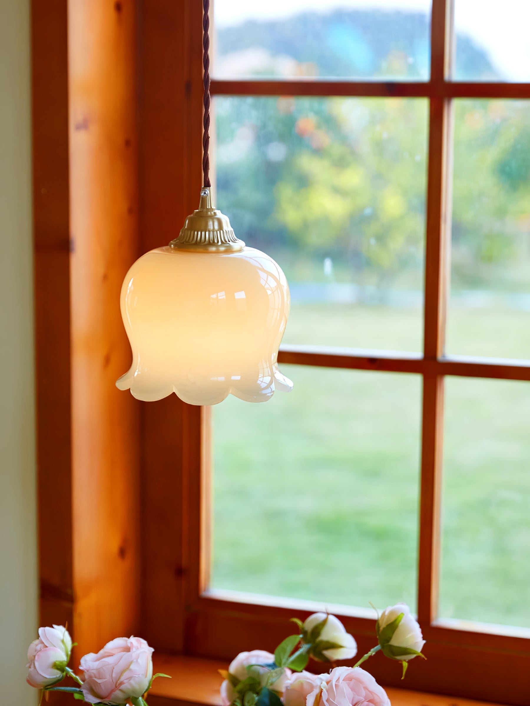 Vintage Brass Petal Glass Pendant Light 1-Light Lasson Living