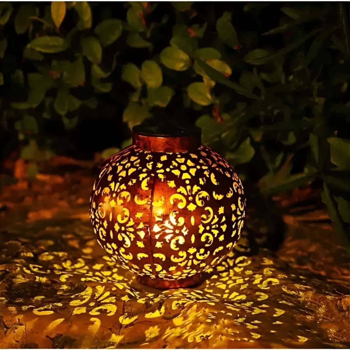 Vintage Globe Solar LED Garden Lantern 1-Light Lasson Living