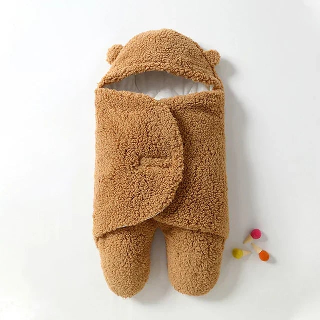 Baby Swaddle With Soft Fleece For A Warm Winter Hug - Image 2