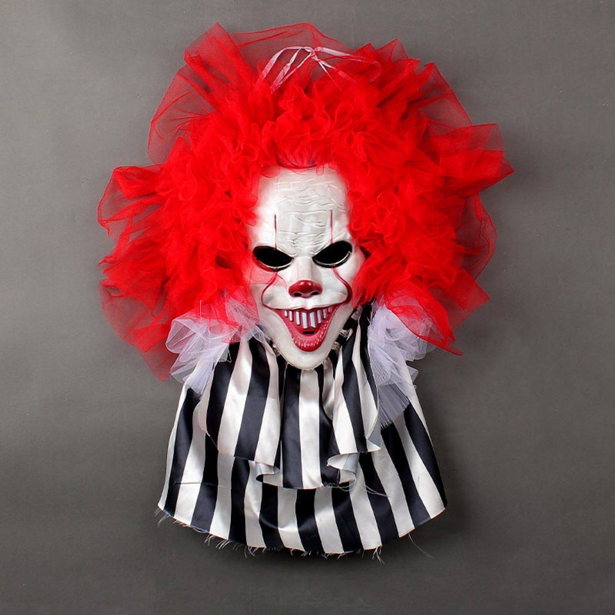 Clown Mask Hanging Halloween Decorations Wreath - Image 1