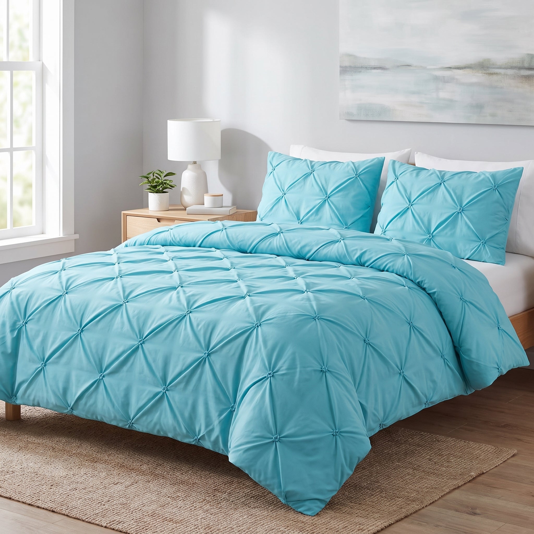 Duvet Cover Set Quilted Pinched Pleat Design Matching Pillowcases - Image 1