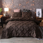 Duvet Cover Set Quilted Pinched Pleat Design Matching Pillowcases - Image 5