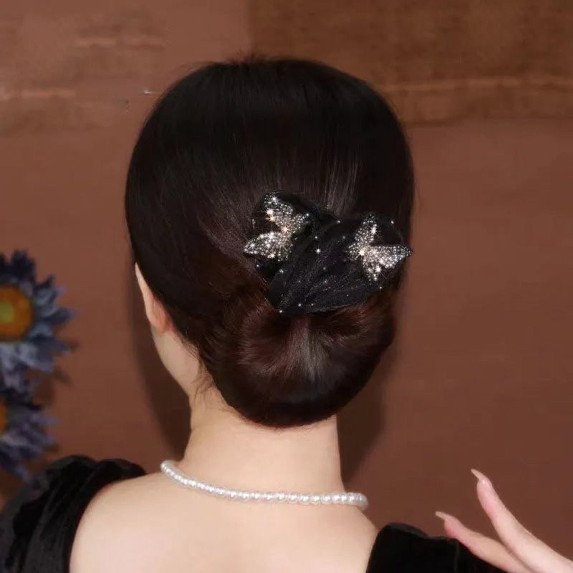 Hair Bun Maker For Effortless Secure All-Day Updos - Image 7
