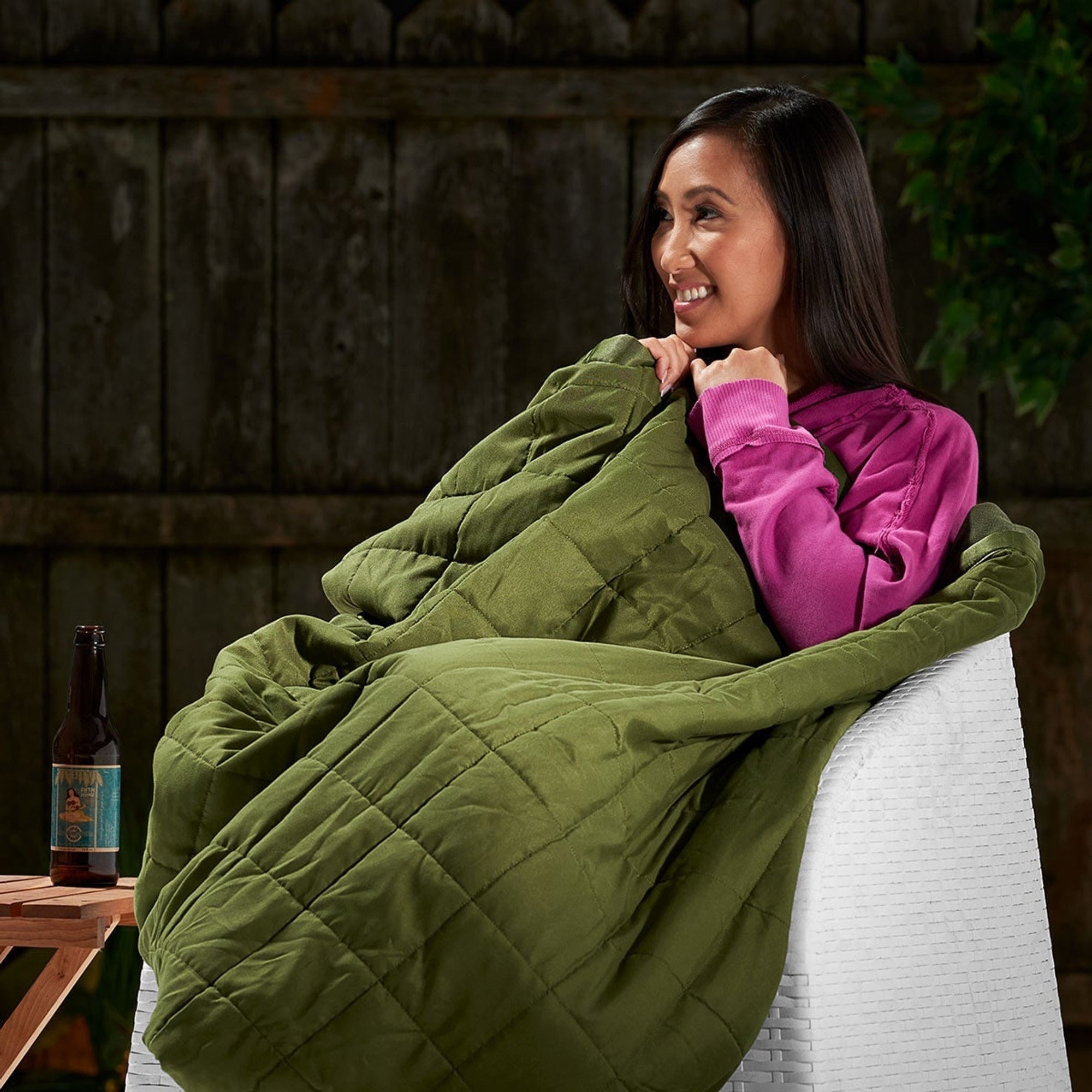 Heated Blanket Outdoor Battery Powered With Portable USB Power Bank For Up To 10 Hours Of Warmth - Image 1