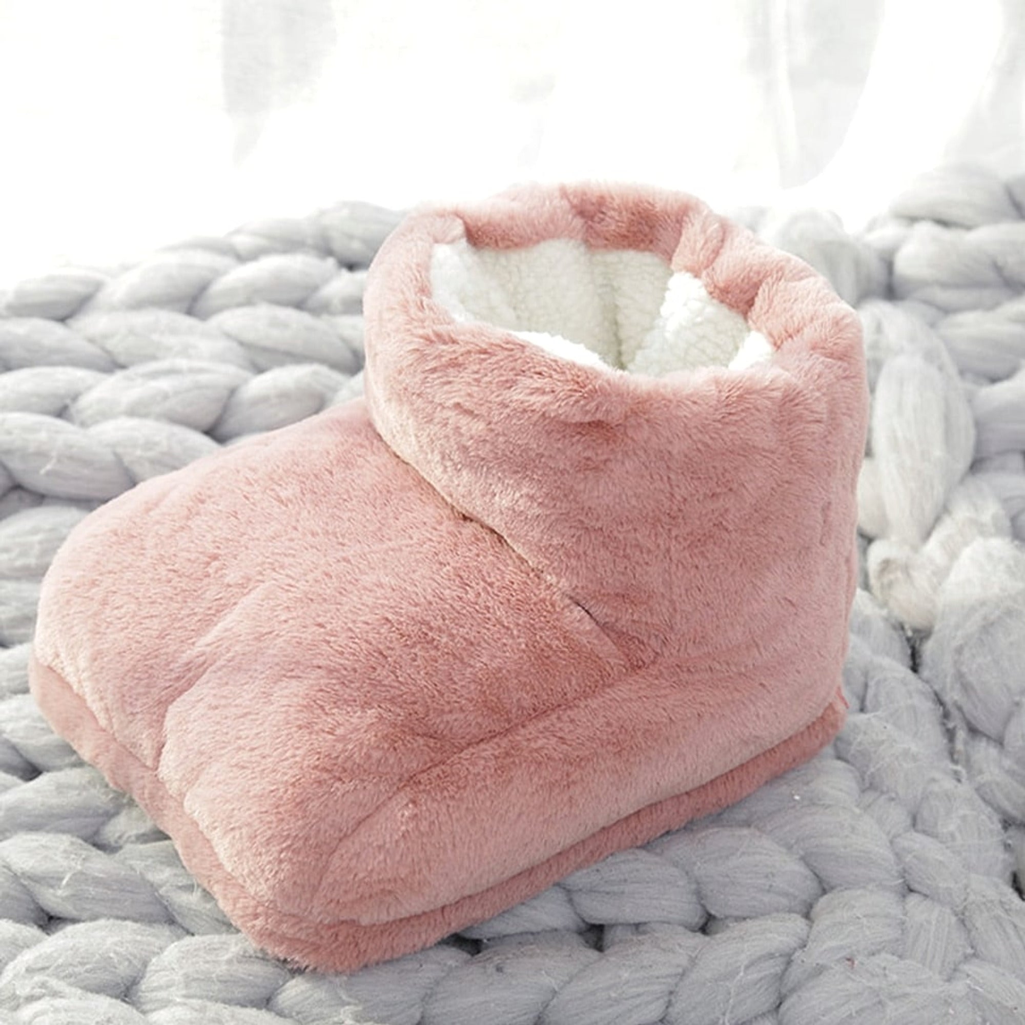 Heated Foot Warmer With Wireless Rechargeable Design And Three Heat Settings - Image 9