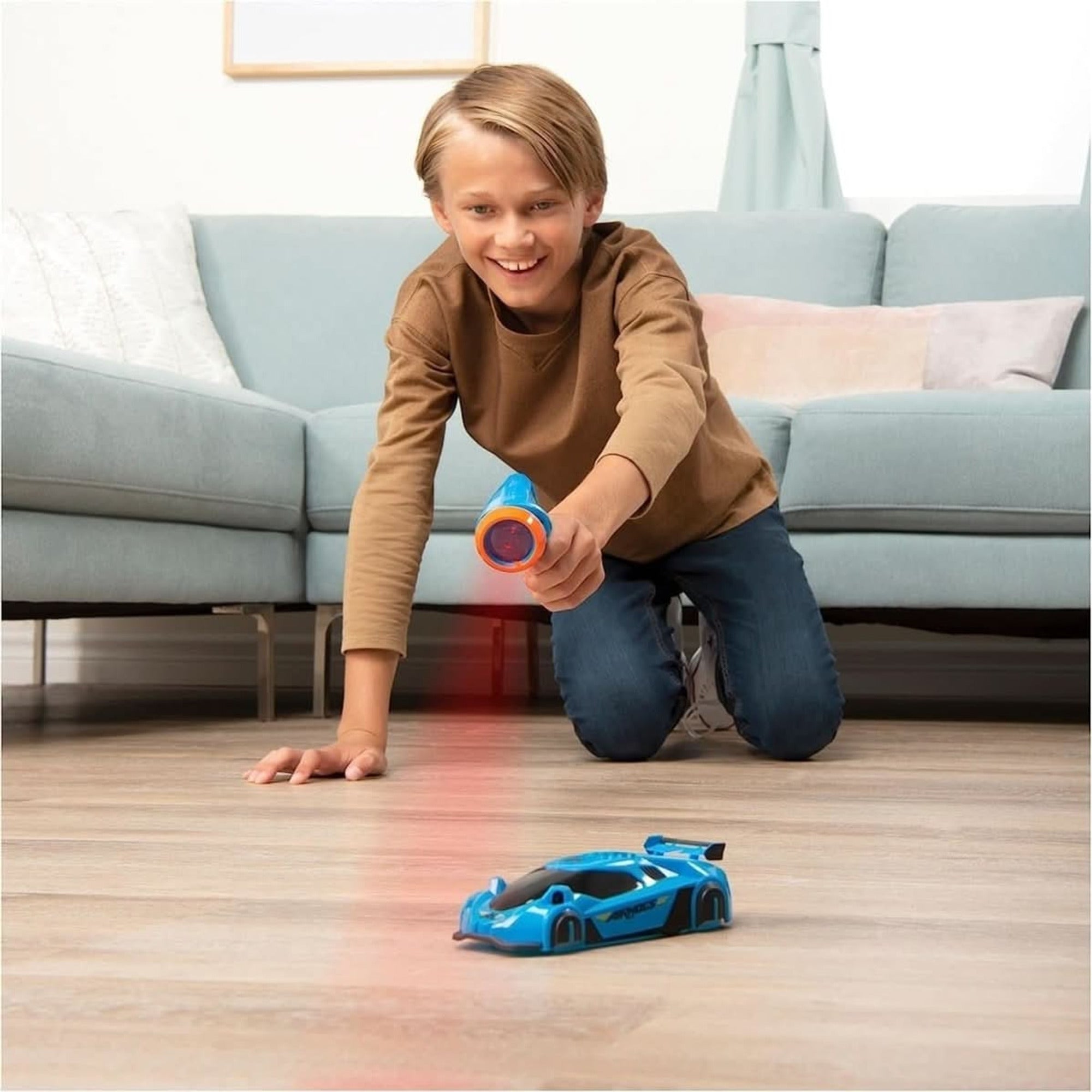 Laser-Controlled Wall Climbing RC Car With 360° Stunts And LED Headlights - Image 2