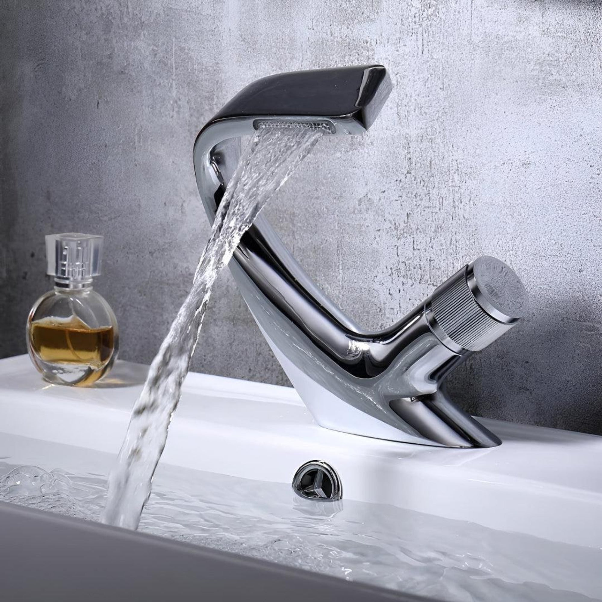 Modern Waterfall Sink Faucet With Single-Handle Mixer - Image 2