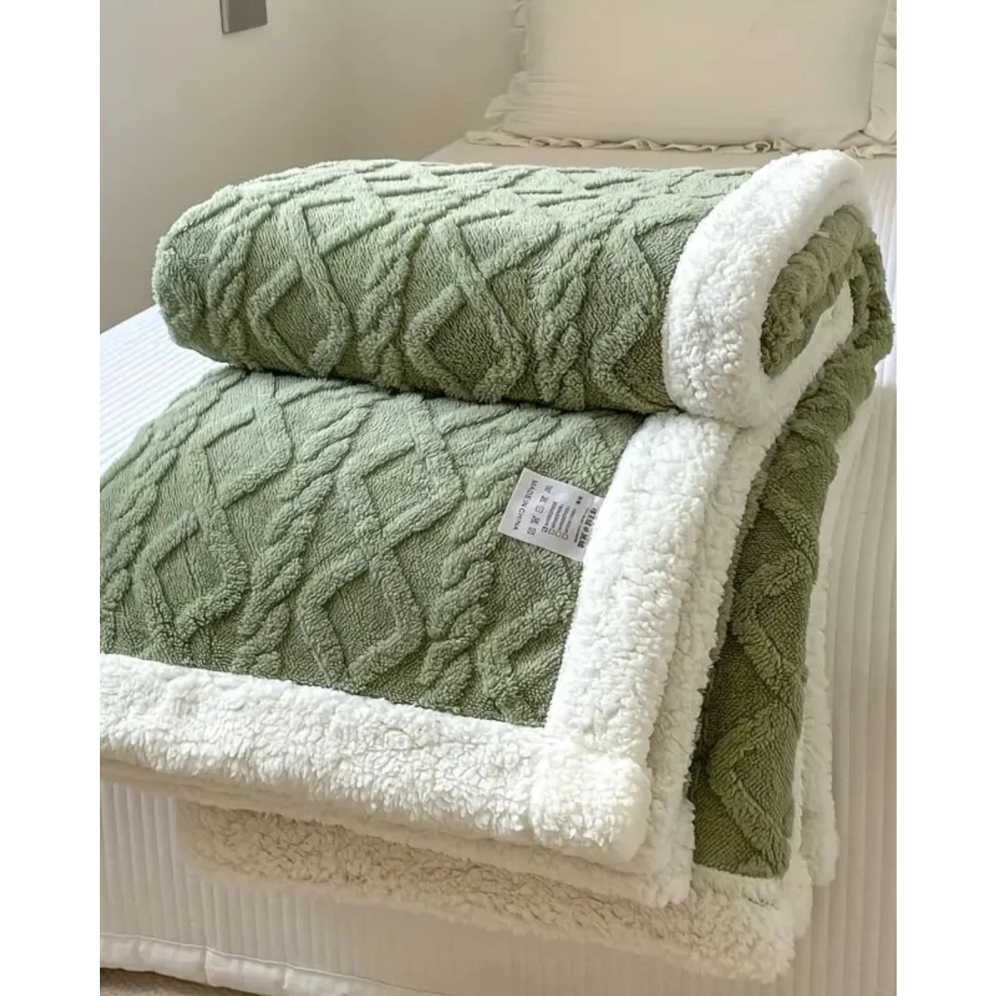 Plush Throw Blanket Cable-Knit Textured Sherpa Border - Image 12