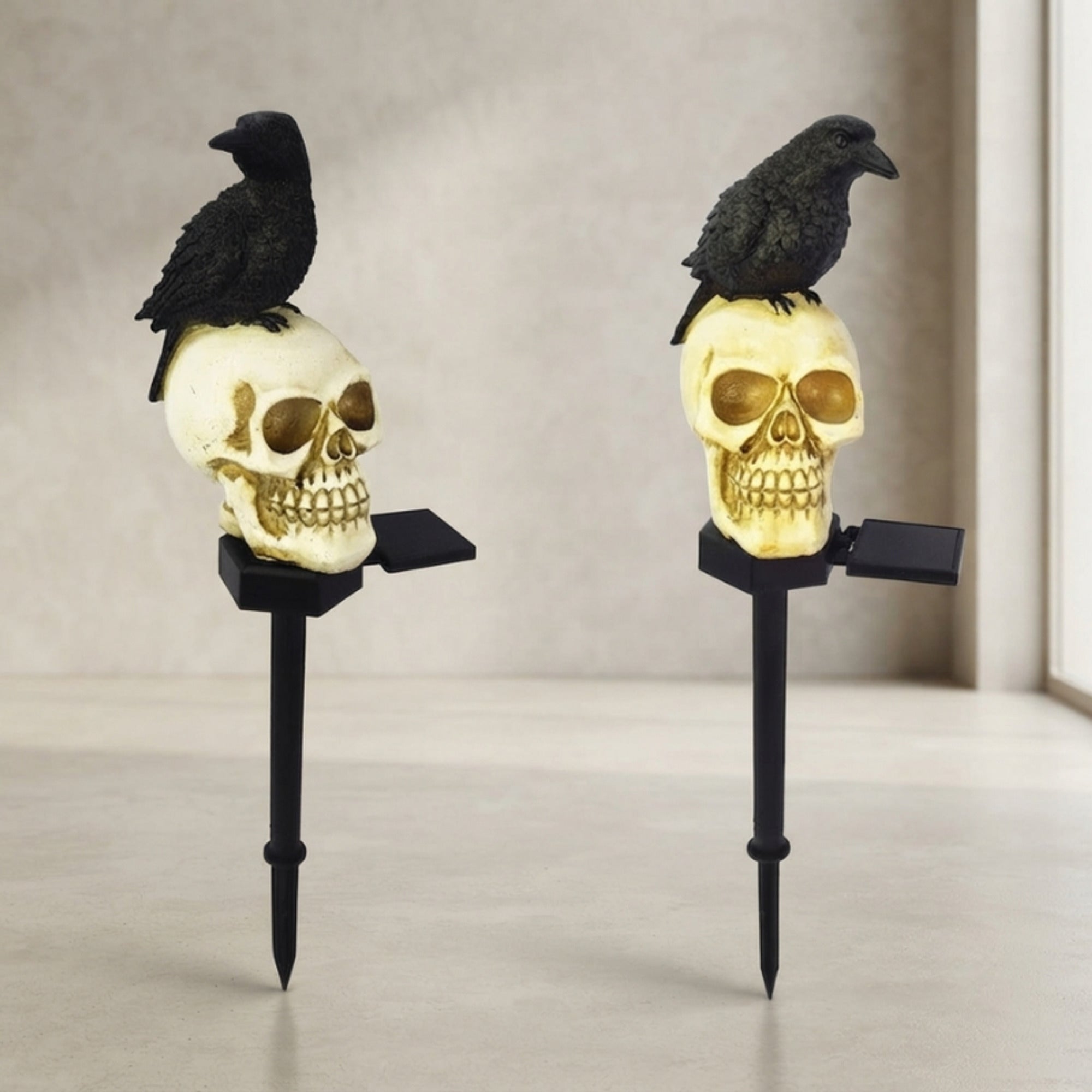 Solar Halloween Light Outdoor Garden LED Crow Skull Stake Wire Free - Image 1