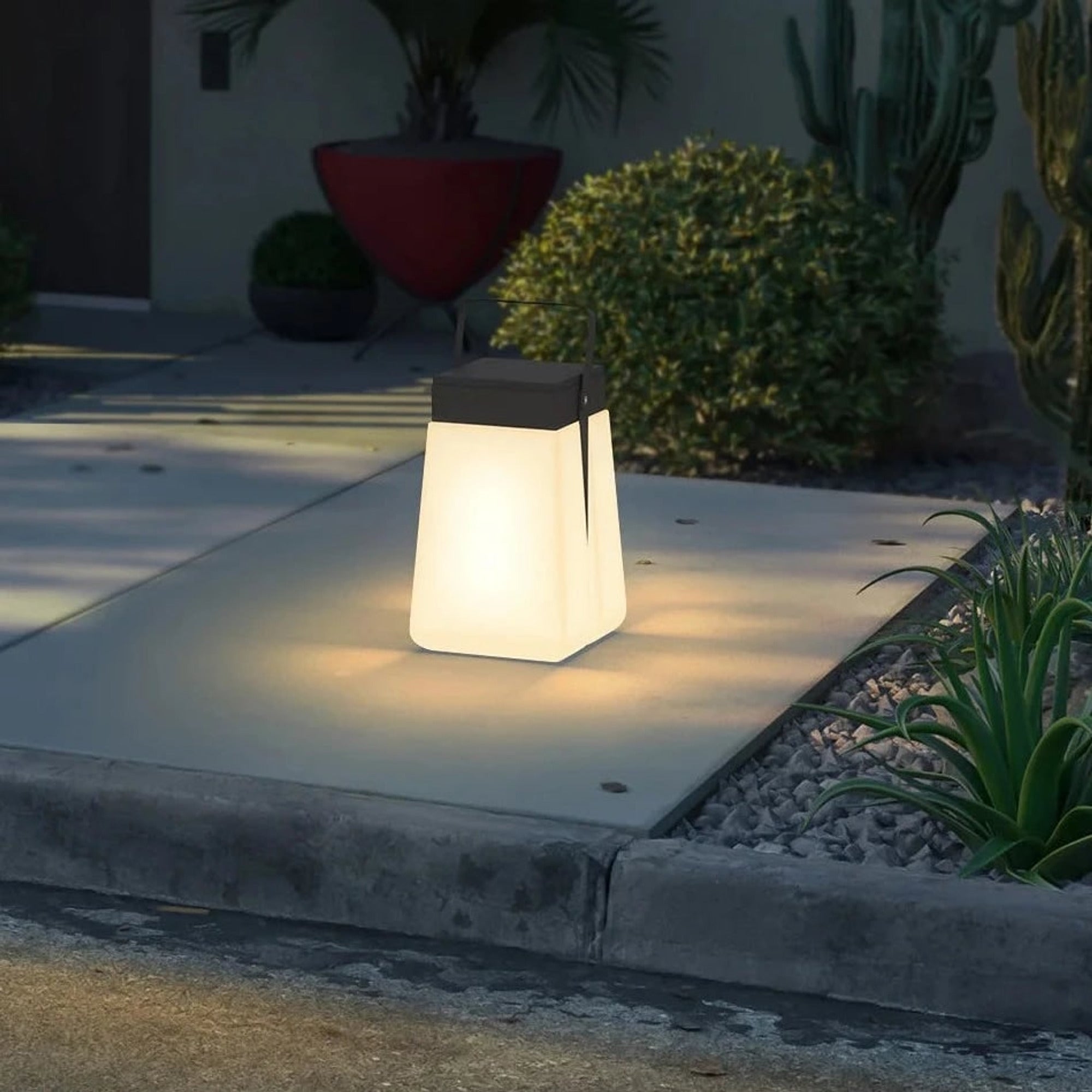 Solar Powered Outdoor Light Portable Lantern With Handle - Image 3