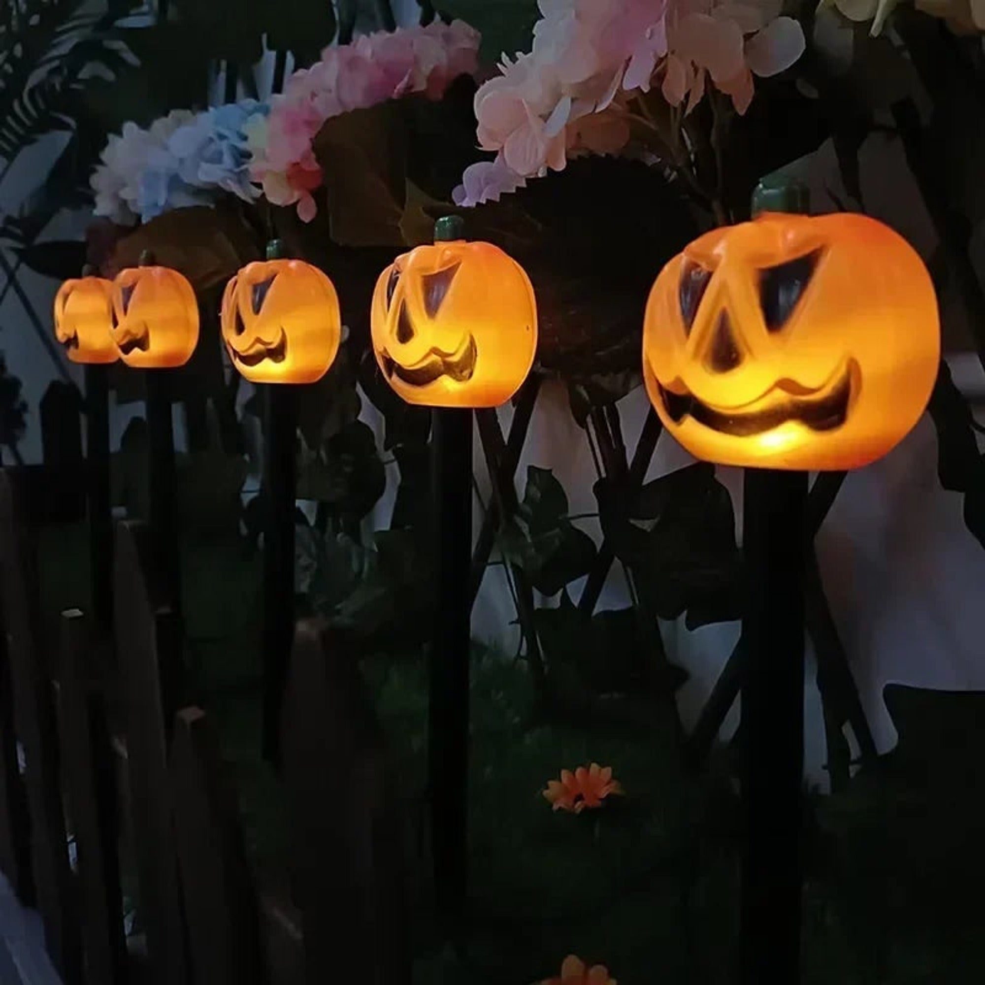 Solar Stake Light For Halloween Shaped Plastic Outdoor Lighting - Image 5