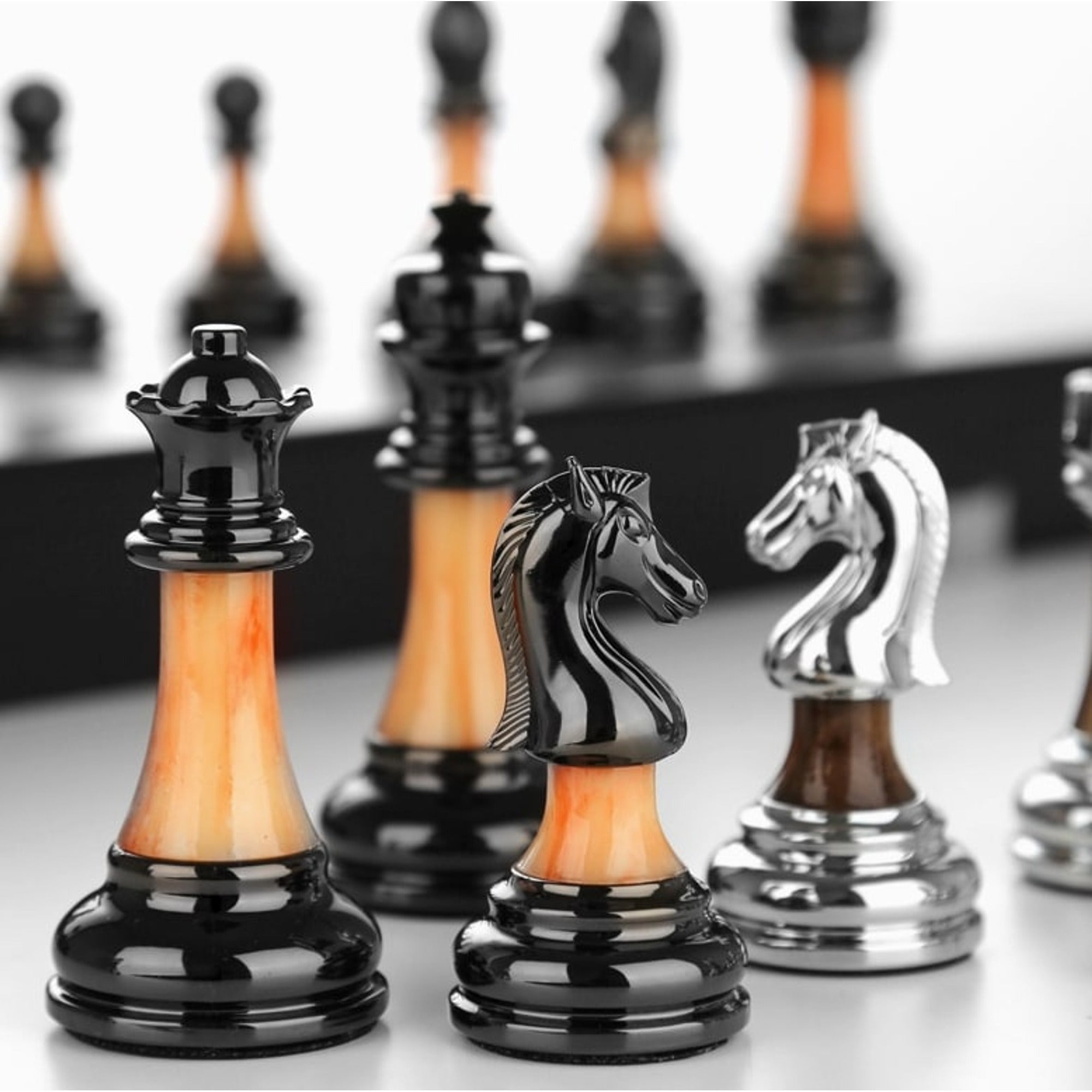 Solid- Folding Chess Set With Board - Image 9