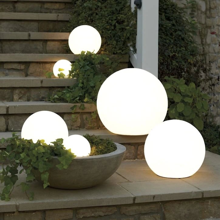 Spherical Garden Light With Remote Control And 16 Colors For Outdoor Decor - Image 2
