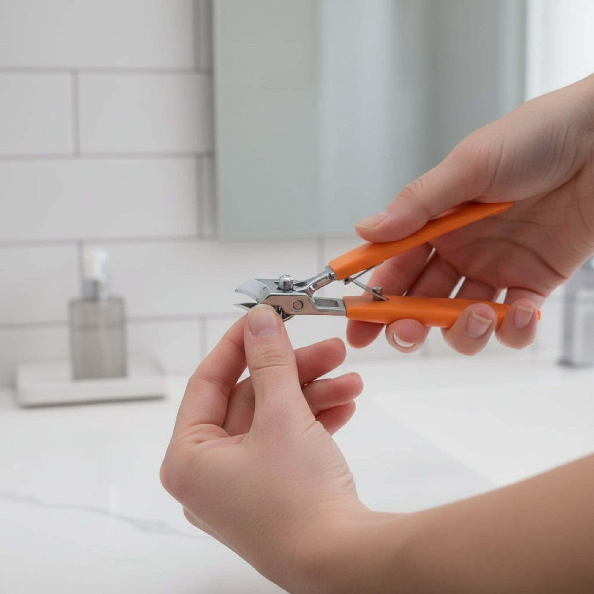 Titanclip Powerful Nail Clipper For Thick And Ingrown Nails - Image 1