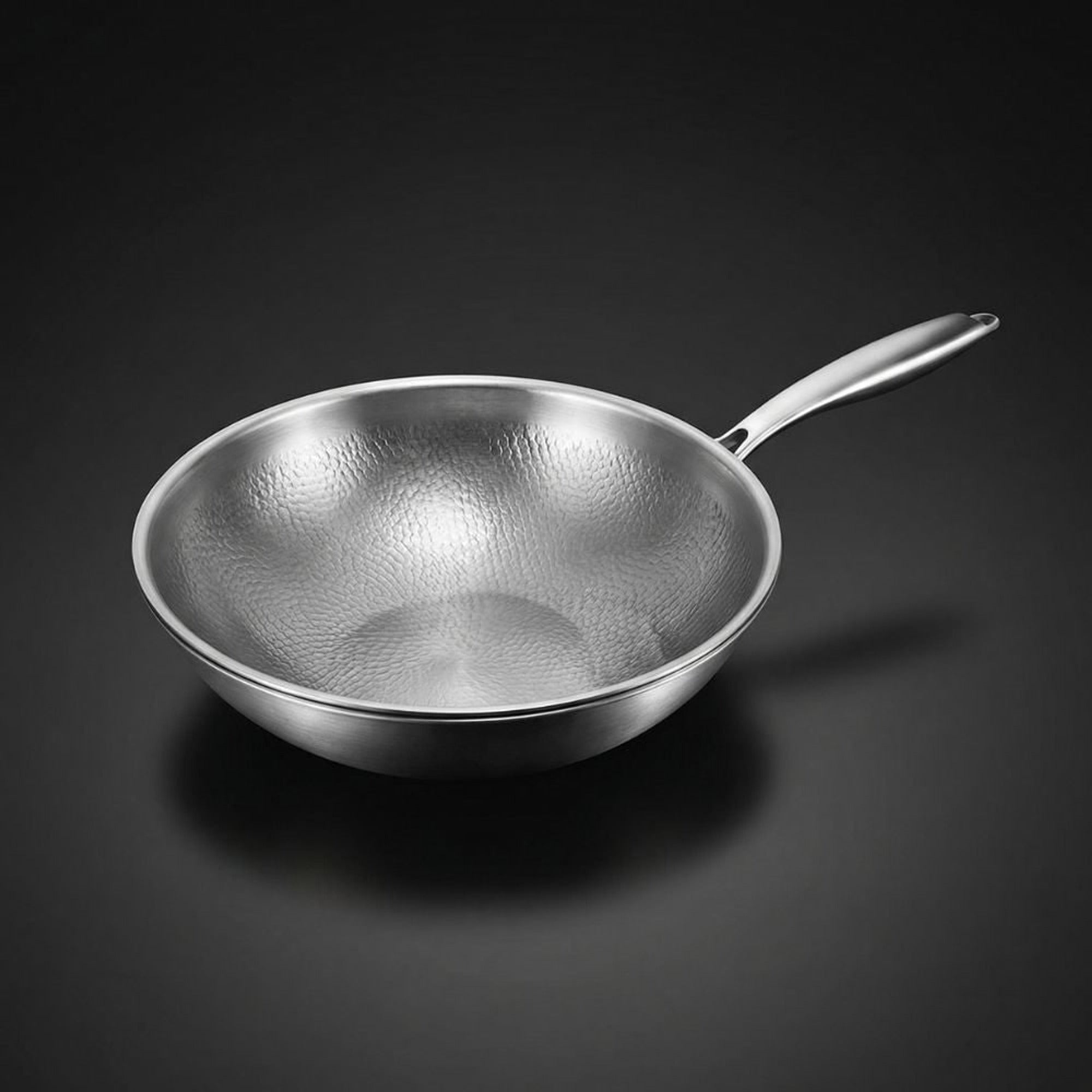 Titanium Wok Pan with Comfortable Flat Bottom and Hammered Surface - Image 10