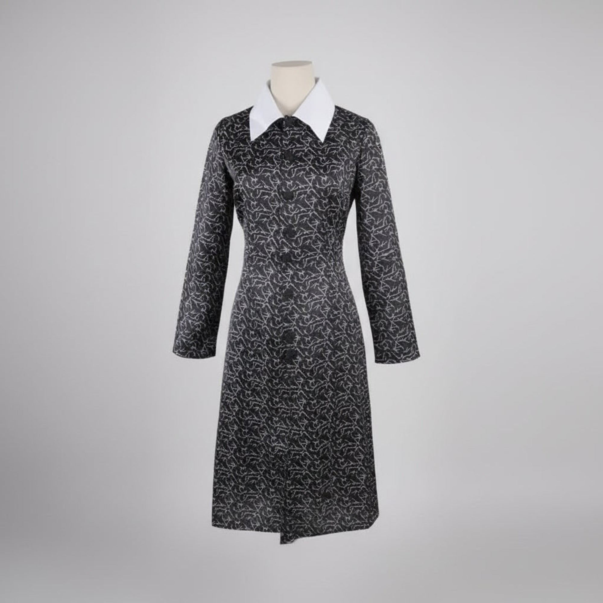 Women's Gothic Schoolgirl Halloween Costume Dress With Crisp White Collar And Elegant Long Sleeves - Image 3